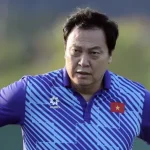 Báo Hàn 'tố' cựu thủ môn huyền thoại Lee Woon Jae là 'nội gián' giúp U23 Việt Nam hạ gục U23 Hàn Quốc 1