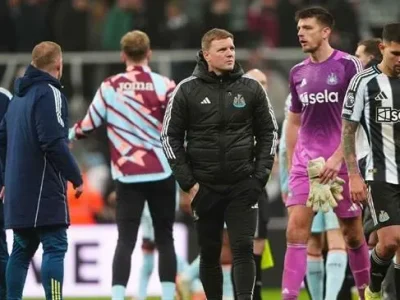 Eddie Howe ‘tự nhận tội’ sau thất bại sốc, Newcastle thảm bại trước Brentford dù dẫn trước