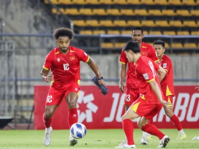 ĐT Việt Nam vs Malaysia: HLV Kim Sang Sik ‘đánh cược’ với đội hình trẻ và nhập tịch?