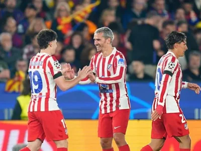 Griezmann tiết lộ bí mật: Alvarez chính là ‘vũ khí tối thượng’ đưa Atletico Madrid vào chung kết Champions League
