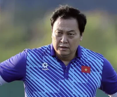 Báo Hàn 'tố' cựu thủ môn huyền thoại Lee Woon Jae là 'nội gián' giúp U23 Việt Nam hạ gục U23 Hàn Quốc 1