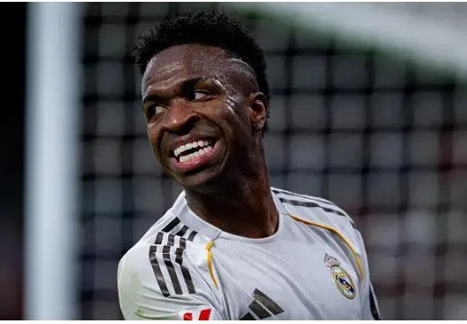 Vinicius Junior được cho là không hạnh phúc ở Real Madrid. Vinicius Junior duoc cho la khong hanh phuc o Real Madrid.